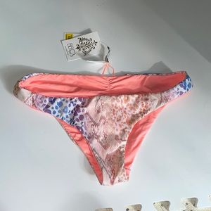 NWT - Becca swim bottoms - reversible neon peach size- Large